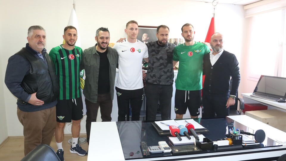 Akhisarspor'dan transfer şov!