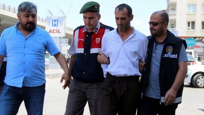 Ve o sanık, hakim karşısına çıktı! Yaşlı kadını boğup tünele gömmüştü!