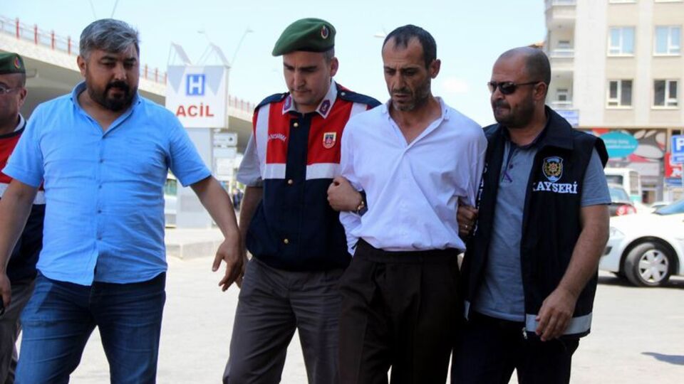 Ve o sanık, hakim karşısına çıktı! Yaşlı kadını boğup tünele gömmüştü!