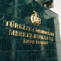 Merkez'den Hazine'ye 33 milyarlık avans!