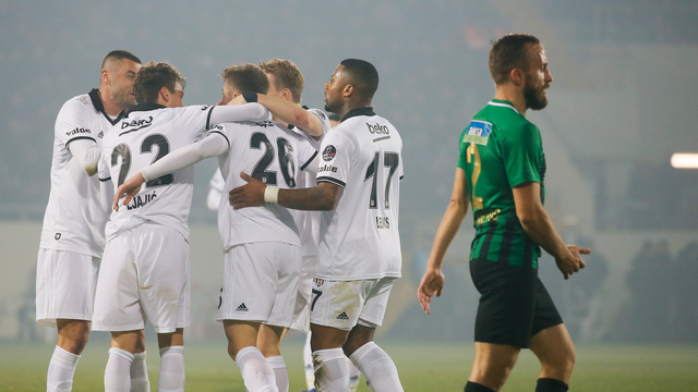 Beşiktaş, ikinci yarıya 3 puanla başladı