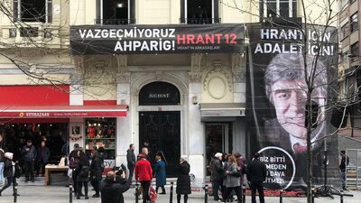 Gazeteci Hrant Dink anılıyor
