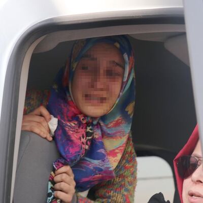 16 yaşındaki kızı ağla ağlaya götürdüler!
