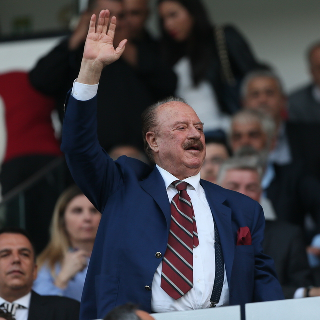 Nevi şahsına münhasır başkan İlhan Cavcav