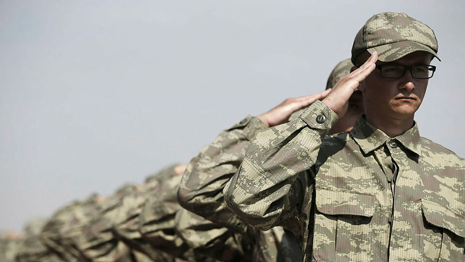 Askerlik düşecek mi?
