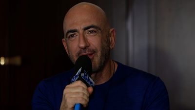 Serhat, Eurovision'da yarışacak