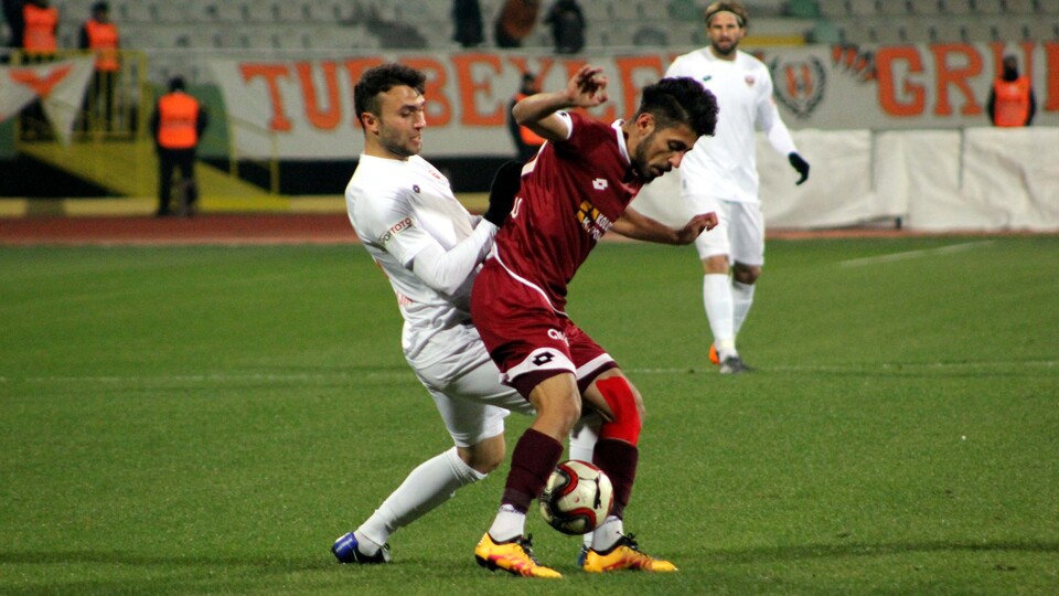 Adanaspor tek golle güldü