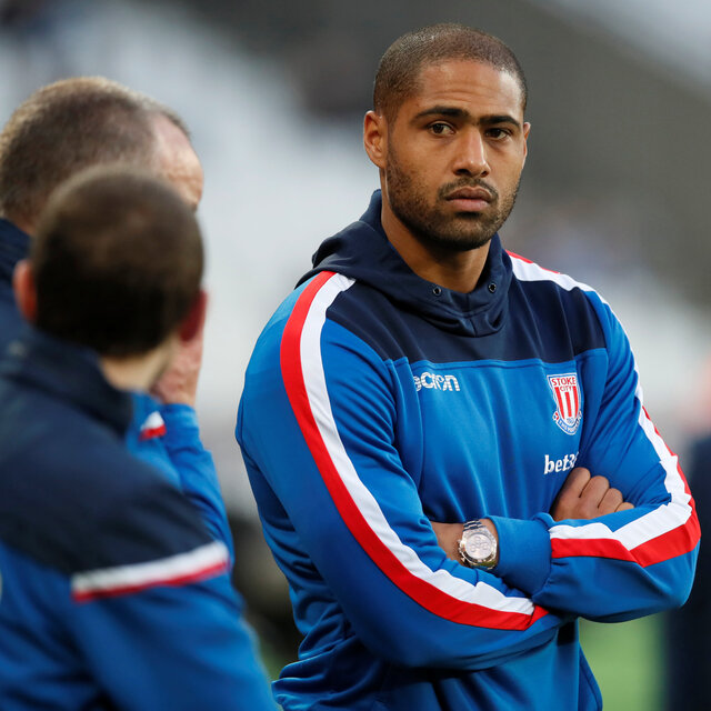 Glen Johnson futbolu bıraktı