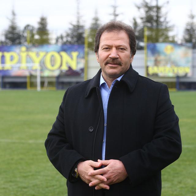 Mehmet Yiğiner'den şartlı istifa