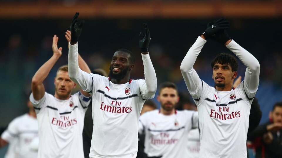 Hakan'lı Milan, Genoa'yı devirdi