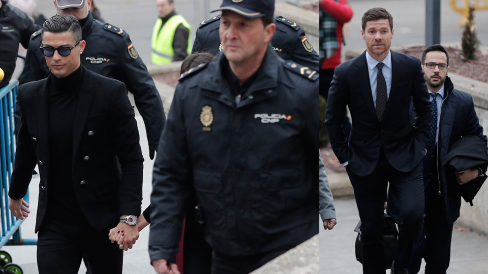 Ronaldo ile Xabi Alonso hakim karşısında!