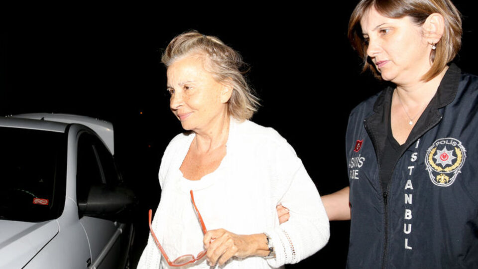 Nazlı Ilıcak'a 5 yıl 10 ay hapis