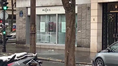 Fransa'da korkunç olay! Çalışanları bağlayıp...