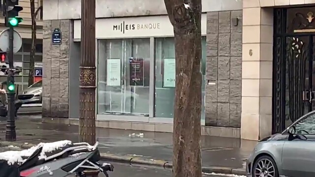 Fransa'da korkunç olay! Çalışanları bağlayıp...