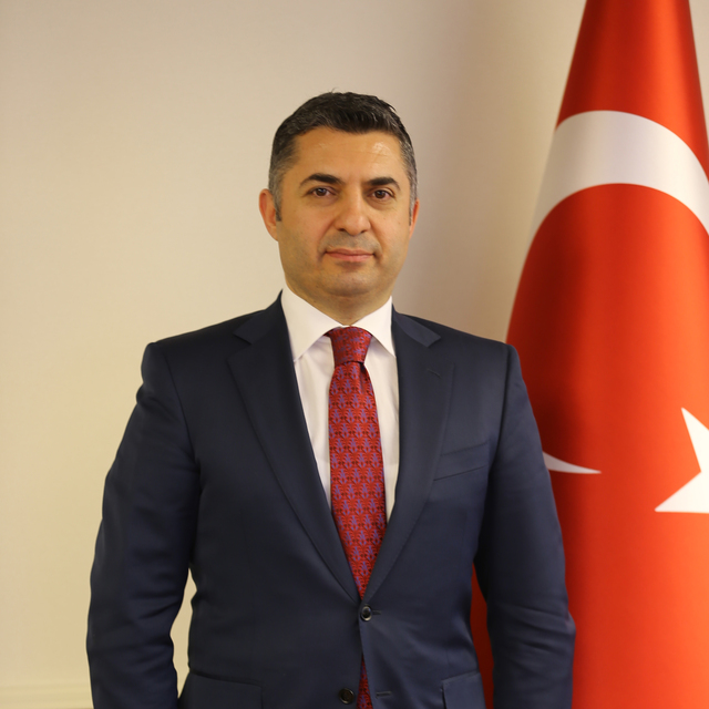 Ebubekir Şahin kimdir?