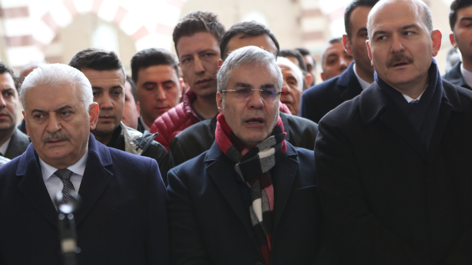 Hadi Özışık'ın babası hayatını kaybetti