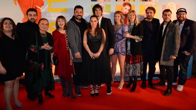 'Aslı Gibidir'e ünlü akını