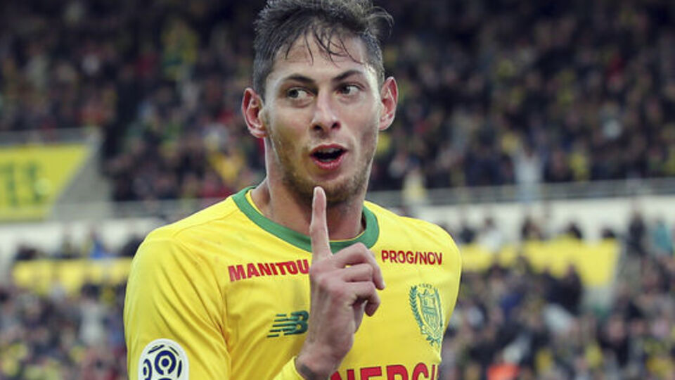 Uçağı kaybolan futbolcu için arama çalışmaları sonlandırıldı