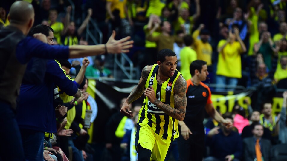 Fenerbahçe Beko, Oly'yi farklı geçti!