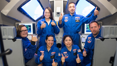 NASA'da yeni görev tuvalet temizliği!