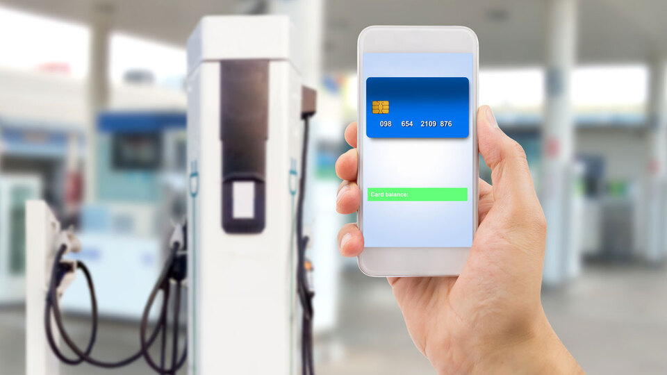 "Akaryakıtta kredi kartı komisyonu düşürülmeli"