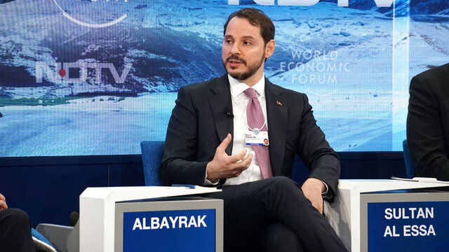 Bakan Albayrak: Türkiye'ye yatırım için büyük ilgi var