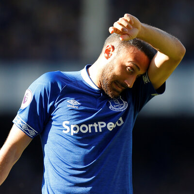 Cenk Tosun, Ada'da kalıyor!