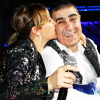 Öpücüklü kutlama