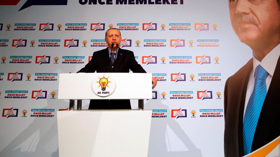 "Antalya'da 100 milyon lira zarar olduğu tahmin ediliyor"