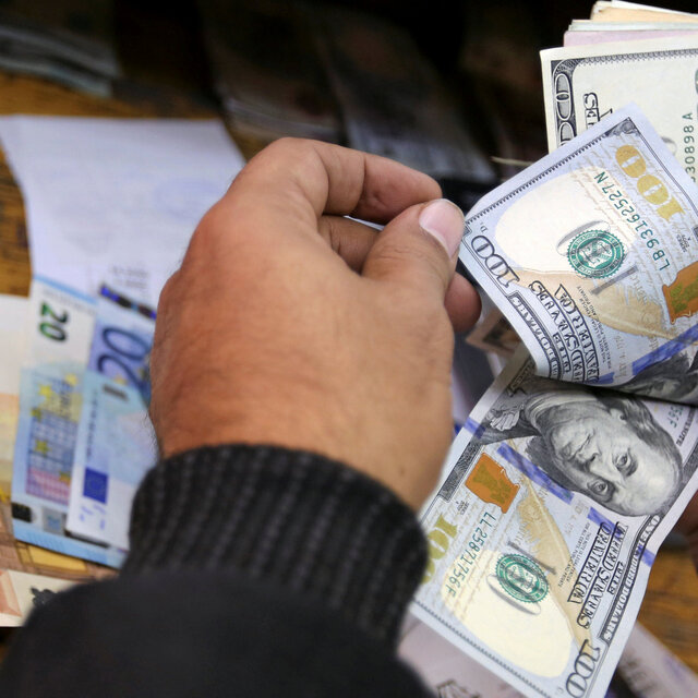 Dolar ve euro tekrar yükselişte