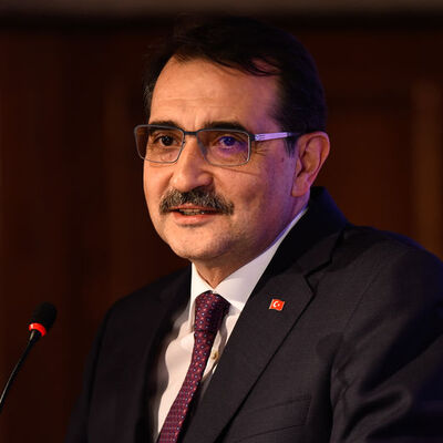 Bakan Dönmez'den okul saatleriyle ilgili çok önemli açıklama!