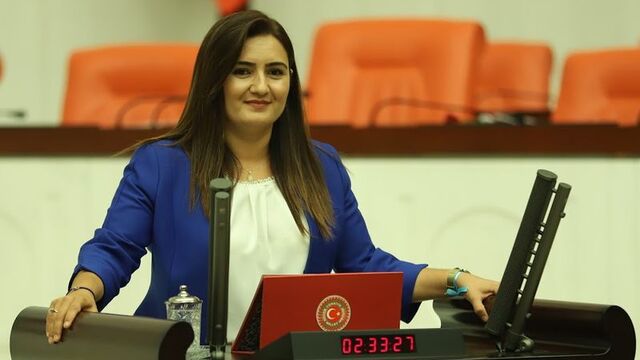 CHP'li vekil PM'deki görevinden istifa etti