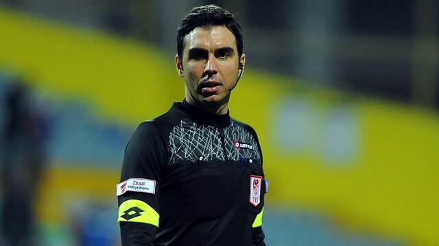 M.Başakşehir - Kasımpaşa maçının VAR'ı Arda Kardeşler