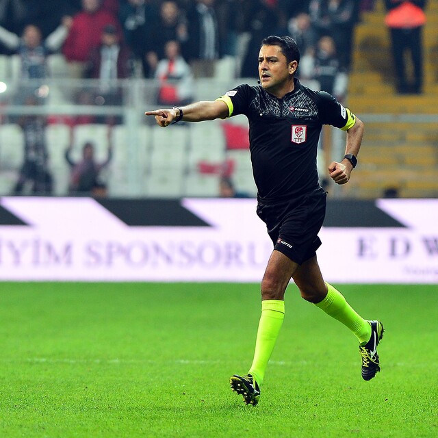 Fenerbahçe - Malatyaspor maçında VAR Bülent Yıldırım