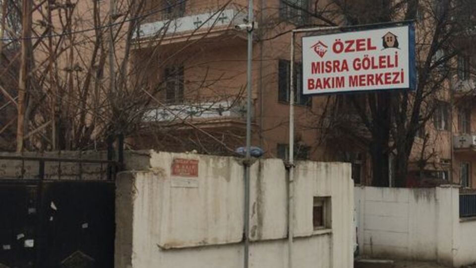 Yaşlı bakım merkezine 'işkence' operasyonu