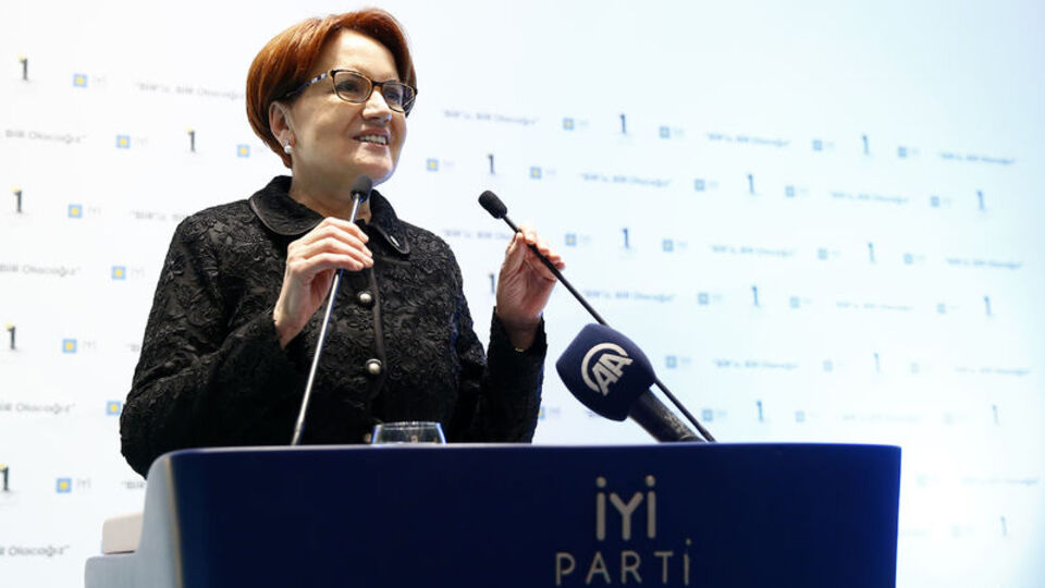 Akşener'den Tunç Soyer mesajı!