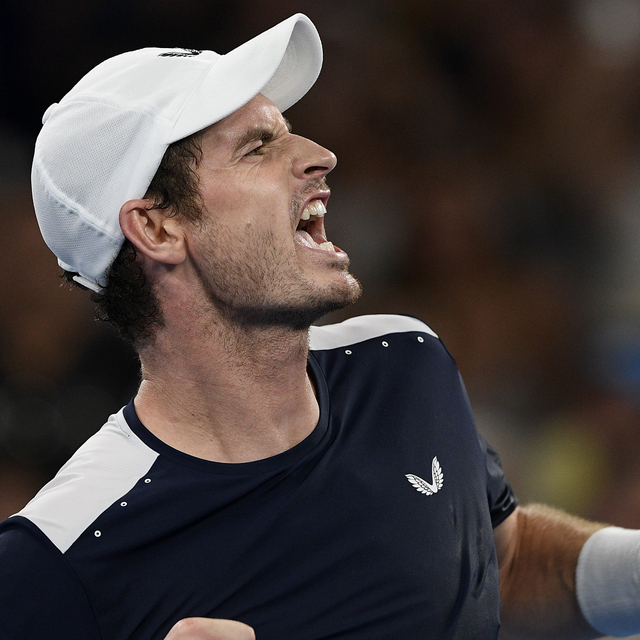 Andy Murray ameliyat edildi