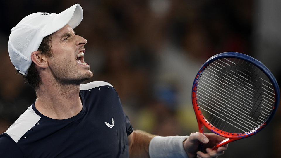 Andy Murray ameliyat edildi
