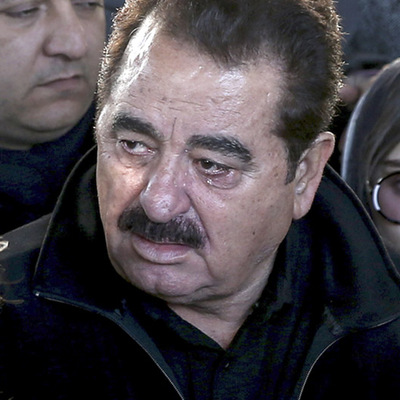 "Annem öldü, pavyona mı gittim?"