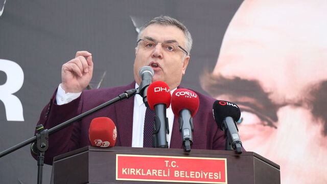CHP'li başkandan genel merkeze sert sözler