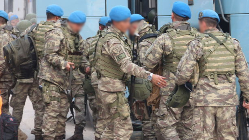 Suriye sınırına komando sevkiyatı