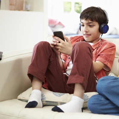 Ebeveynler çocuklarını Mavi Balina oyunundan nasıl koruyabilir?