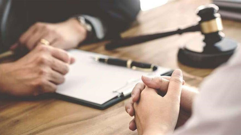 Üniversite mezunlarına konkordato komiserliği yolu