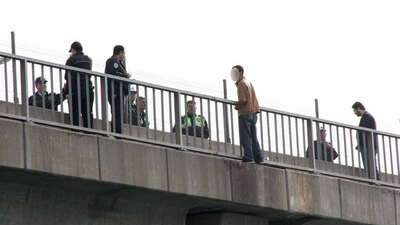 Yardıma giden polis hemen anladı! Tanıdık çıktı...