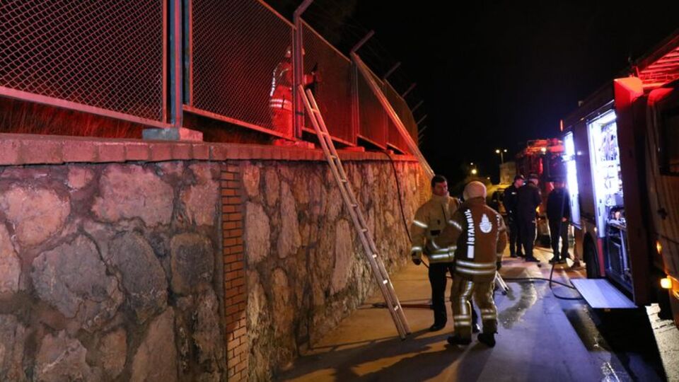 Maltepe'de korkutan orman yangını