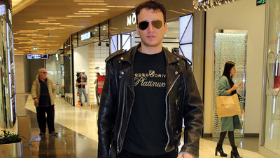 "Yabancı bir şarkı çıkartmaya hazırlanıyorum"