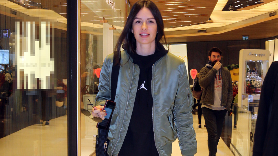 Yasemin Özilhan her zaman şık