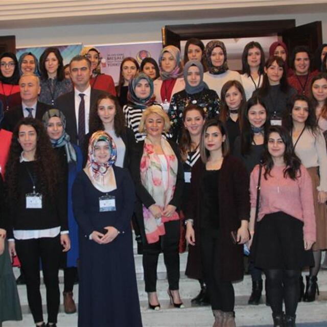 'Yeni Öğretmenler Yeni Başlangıçlar' çalıştayı başladı