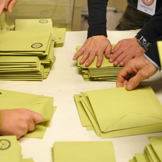 Yerel seçimlerde ilk kez tek zarf kullanılacak