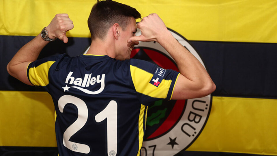 Miha Zajc resmen Fenerbahçe'de